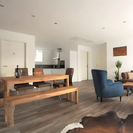 Am Roesslewald Apartment *