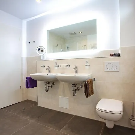 דירה Am Roesslewald